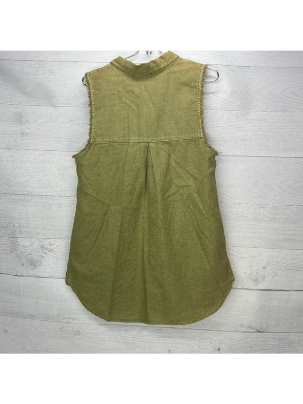 Free People Linen Blend Sleeveless Button Front Shirt Olive Green Frayed Edges - Picture 6 of 11